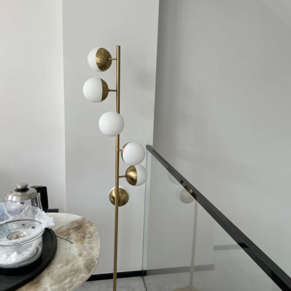 Flow Form Floor Lamp | Sculptural Design