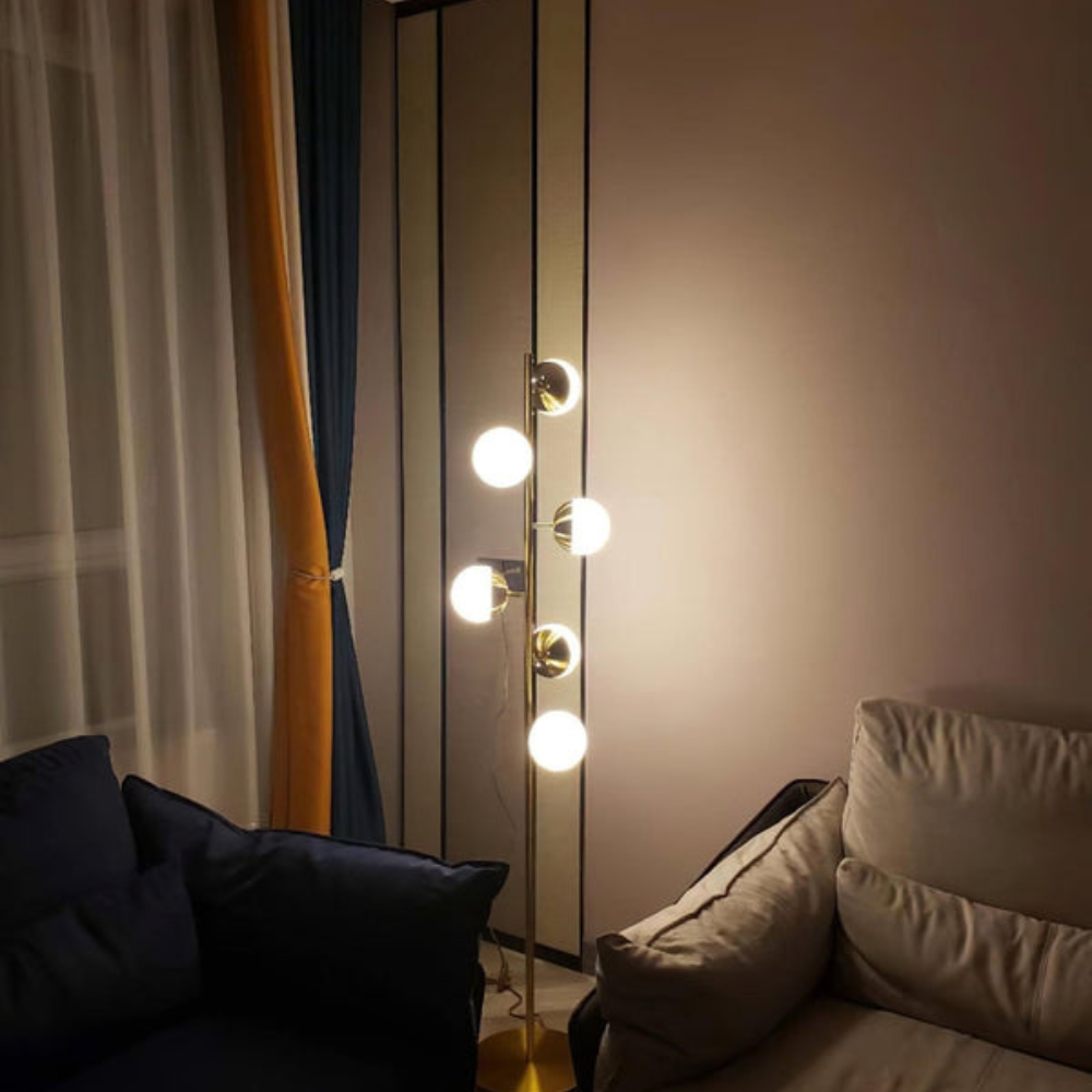 Flow Form Floor Lamp | Sculptural Design