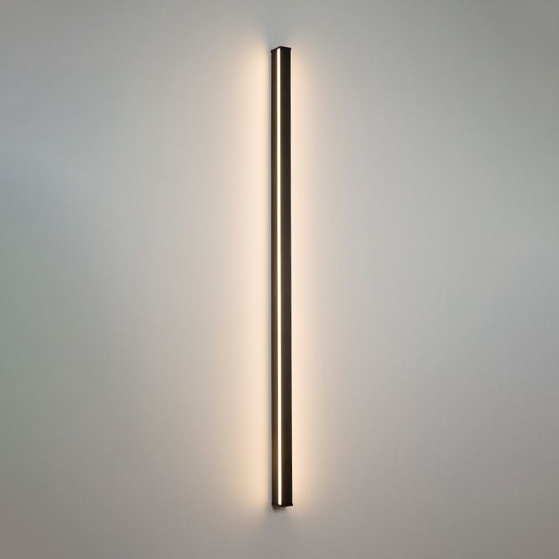 Wall Light | Linear Bar Design
