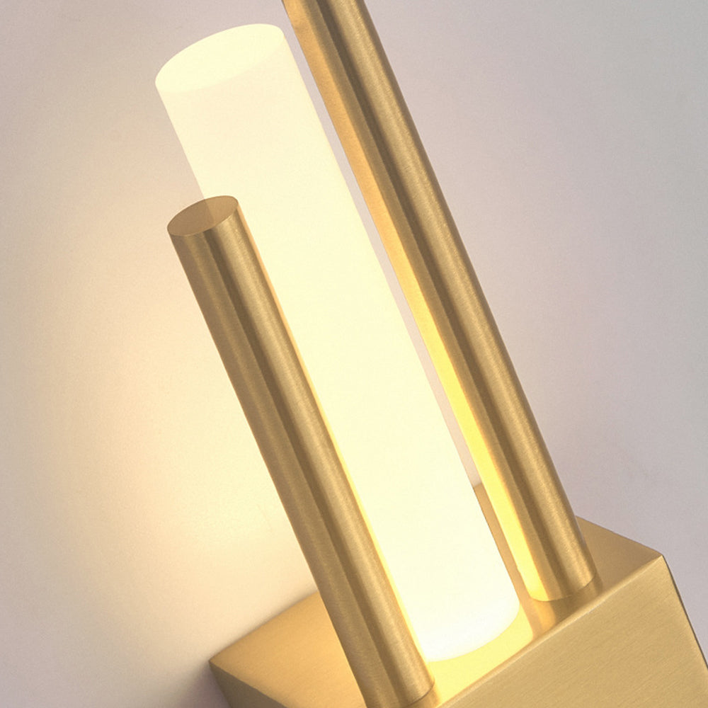 Wall Light | Vertical Linear Fixture