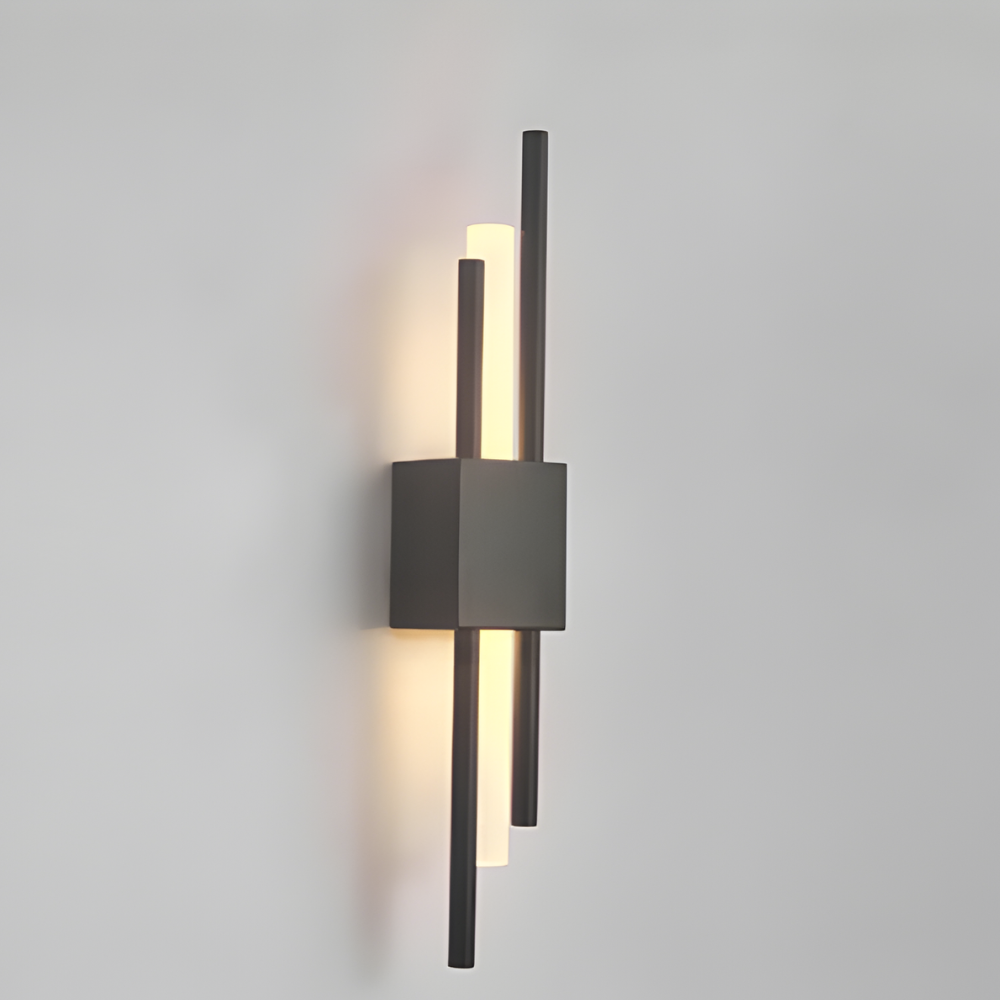Wall Light | Vertical Linear Fixture