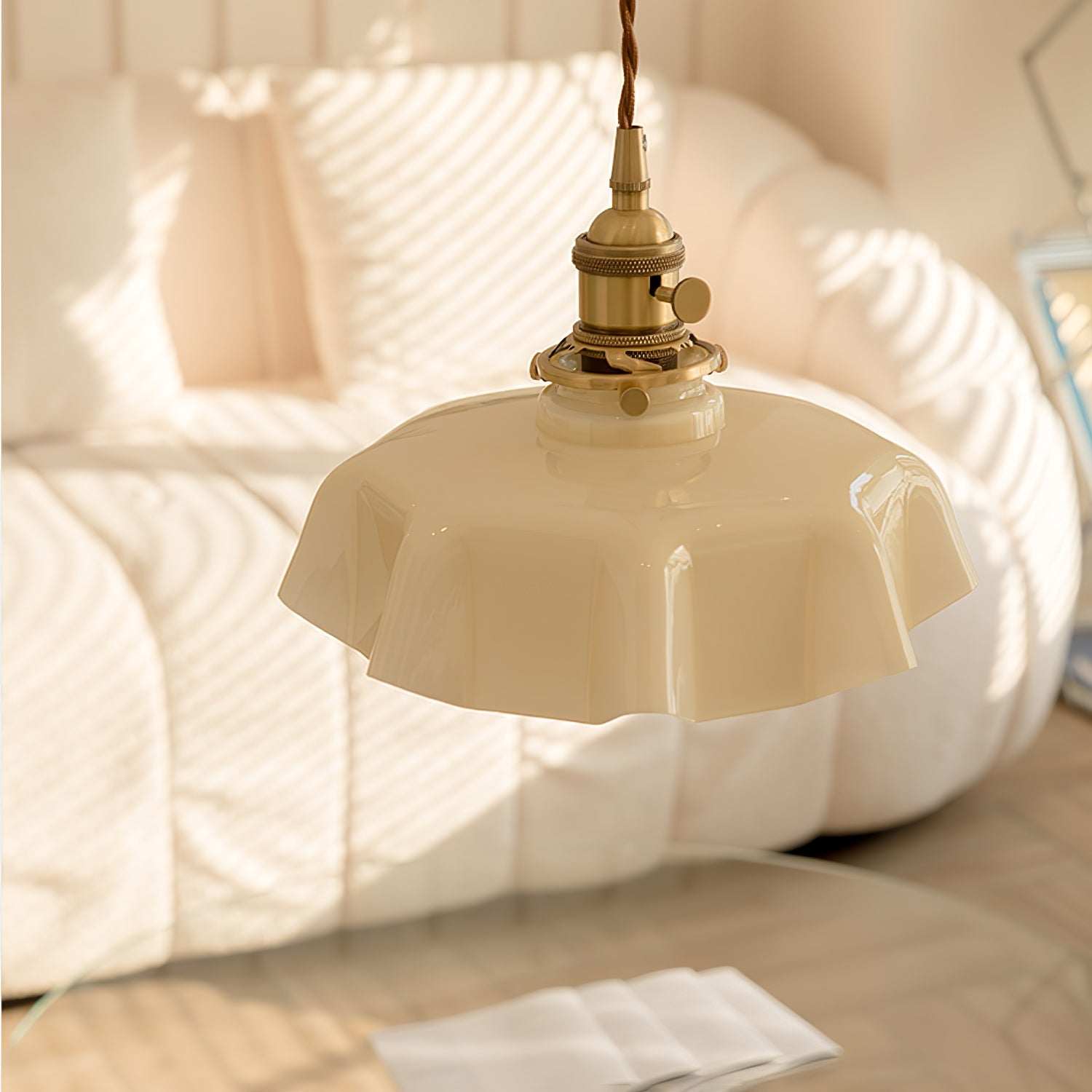 Pendant Light Scalloped | French Flower Ceiling Lamp