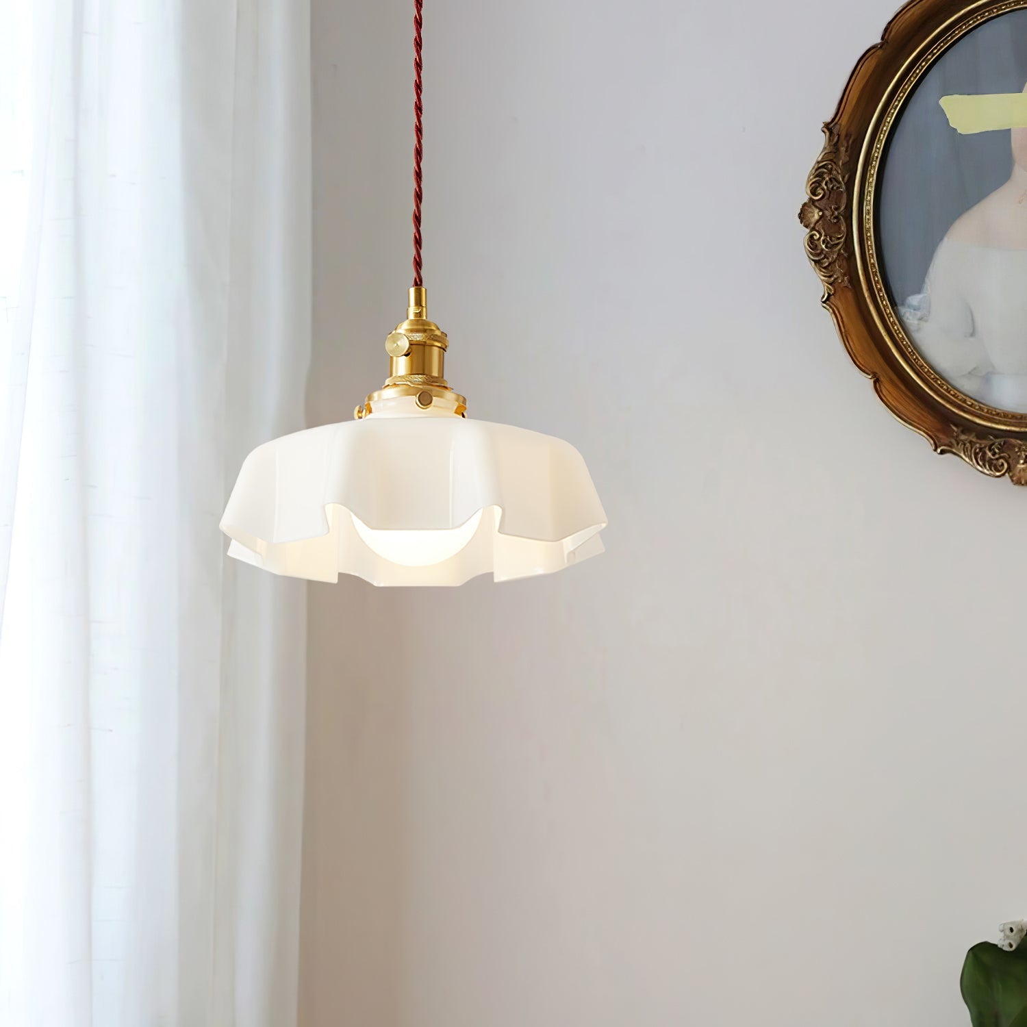 Pendant Light Scalloped | French Flower Ceiling Lamp