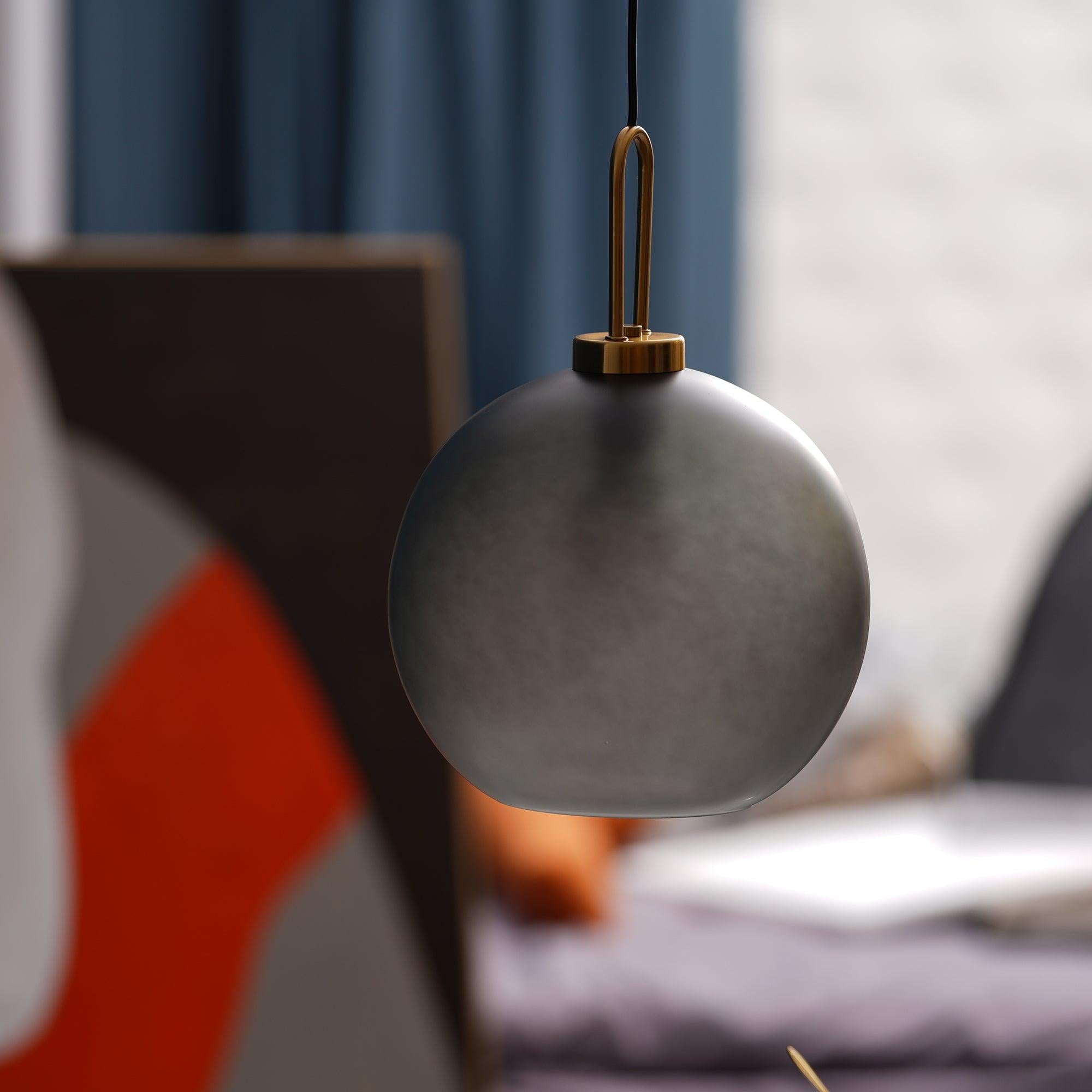 Pendant Light | Modern Globe Pendulum Lamp