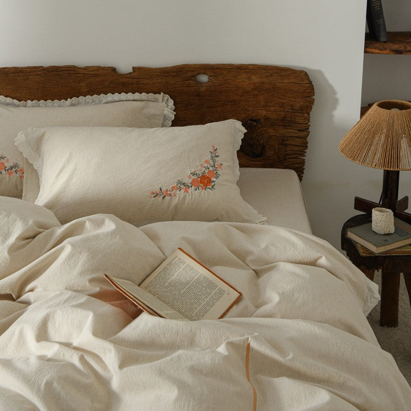 Linen-Cotton Duvet Cover Set with Floral Embroidery and Lace Edge