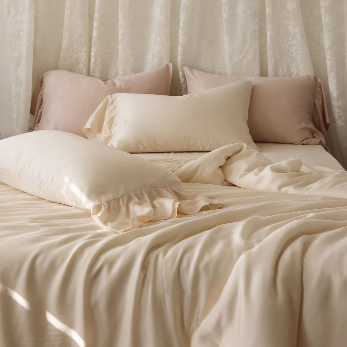 Silk Cotton Satin Duvet Cover Set with Temperature Regulating Climate Finish