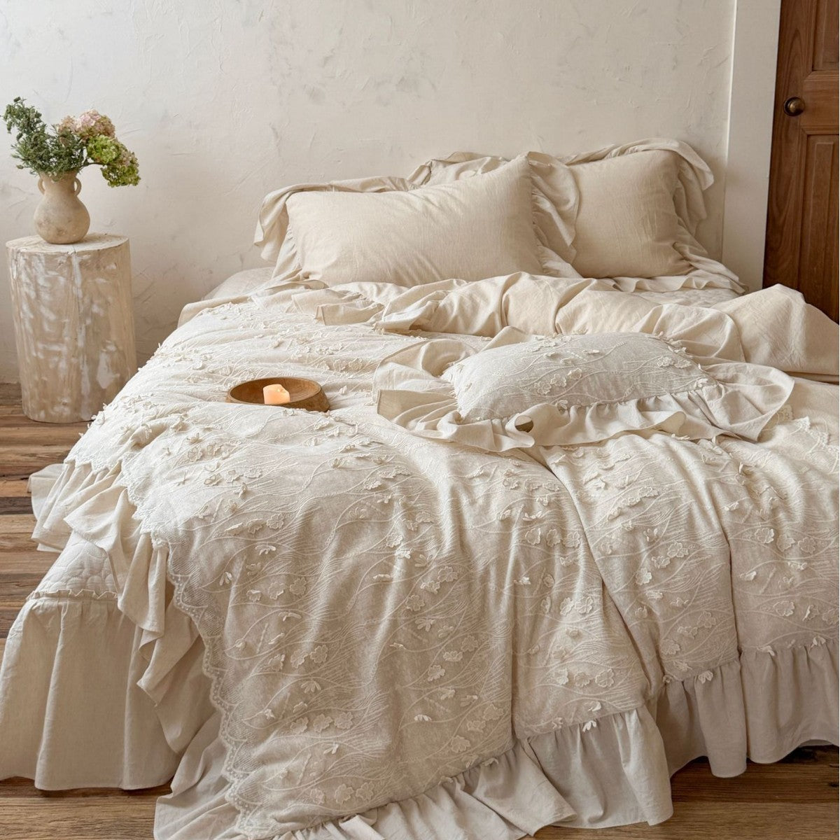 Bedding set with floral relief embroidery, gathered frill and bed skirt
