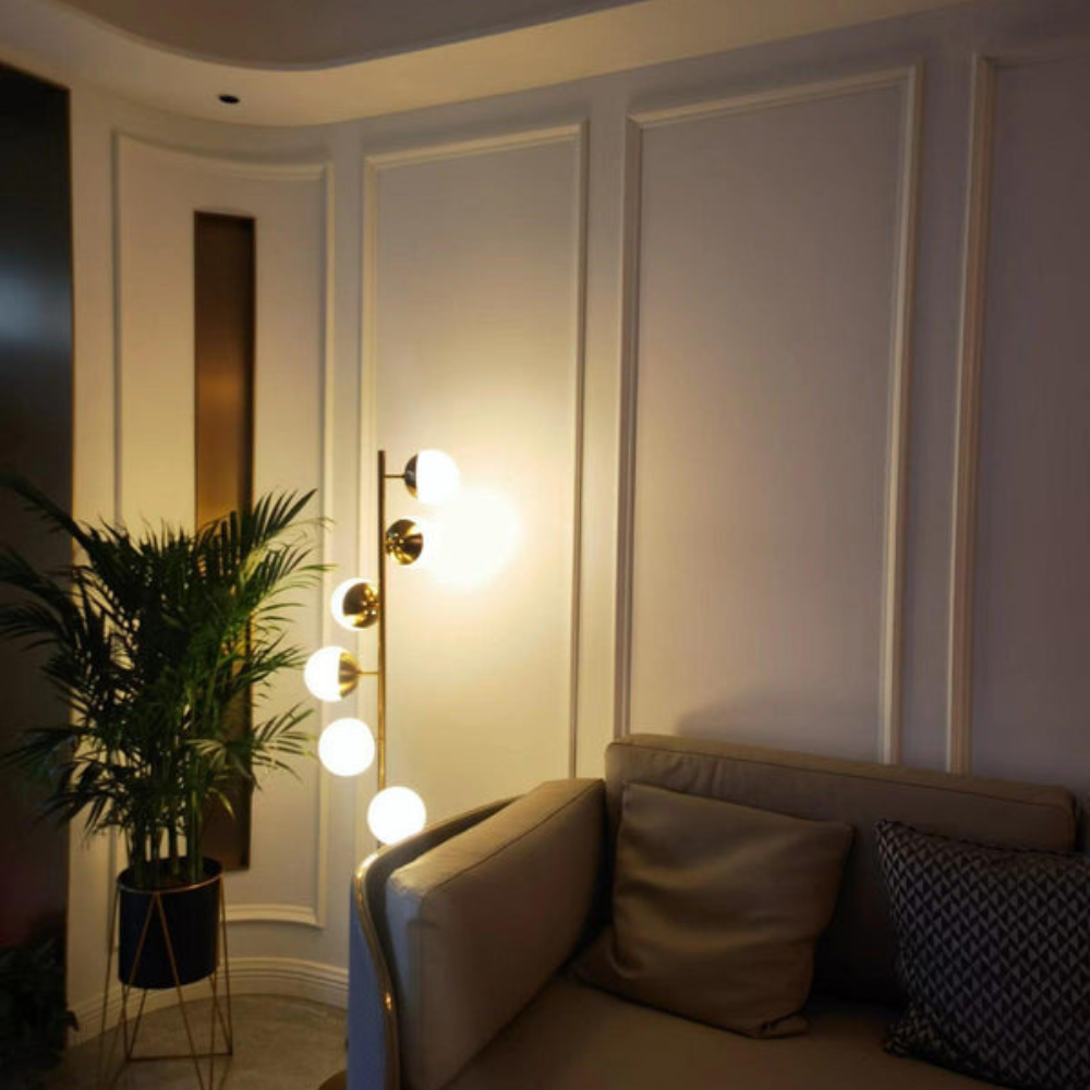 Flow Form Floor Lamp | Sculptural Design