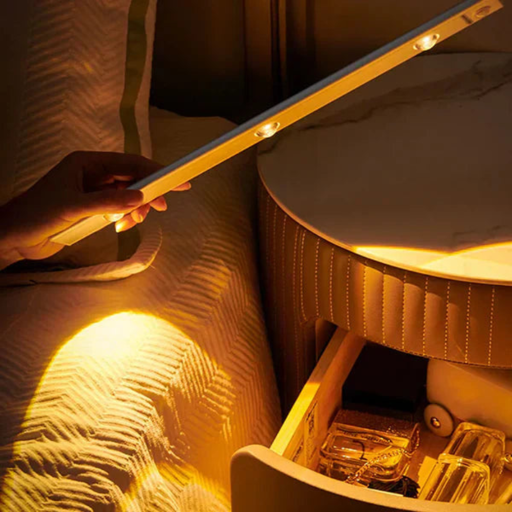 Wireless LED Light Bulb | Motion Sensor for Indoor Use