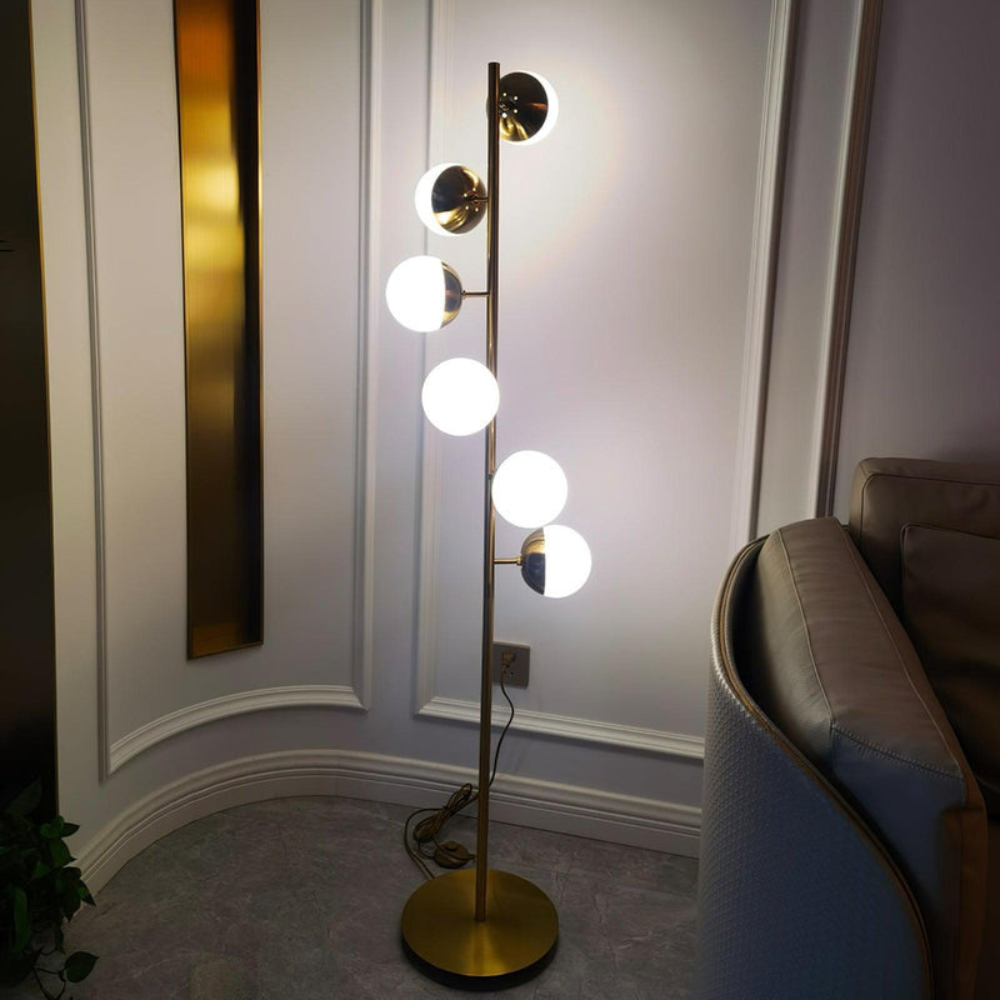 Flow Form Floor Lamp | Sculptural Design