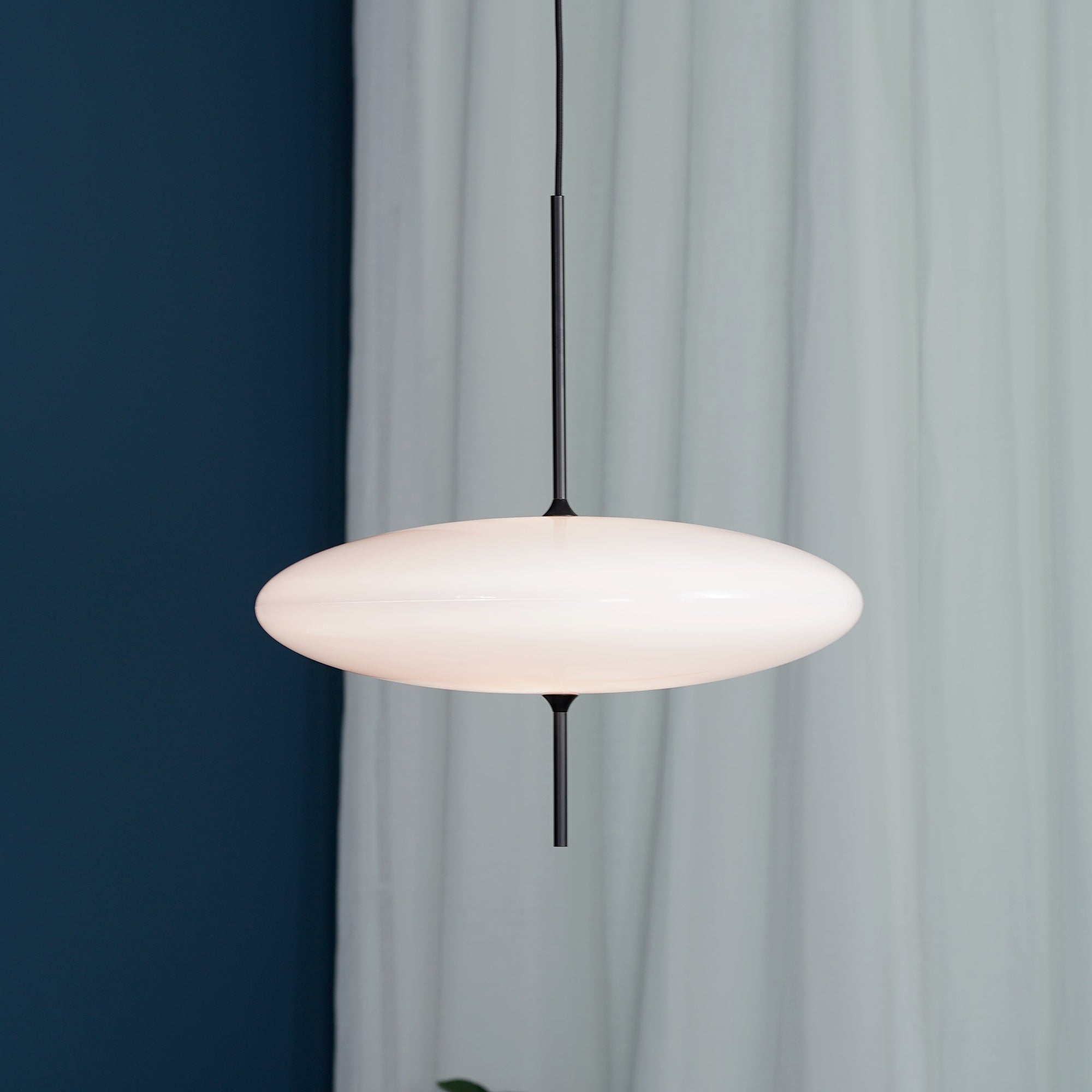 Pendant Light Modern Design | Adjustable Ceiling Fixture