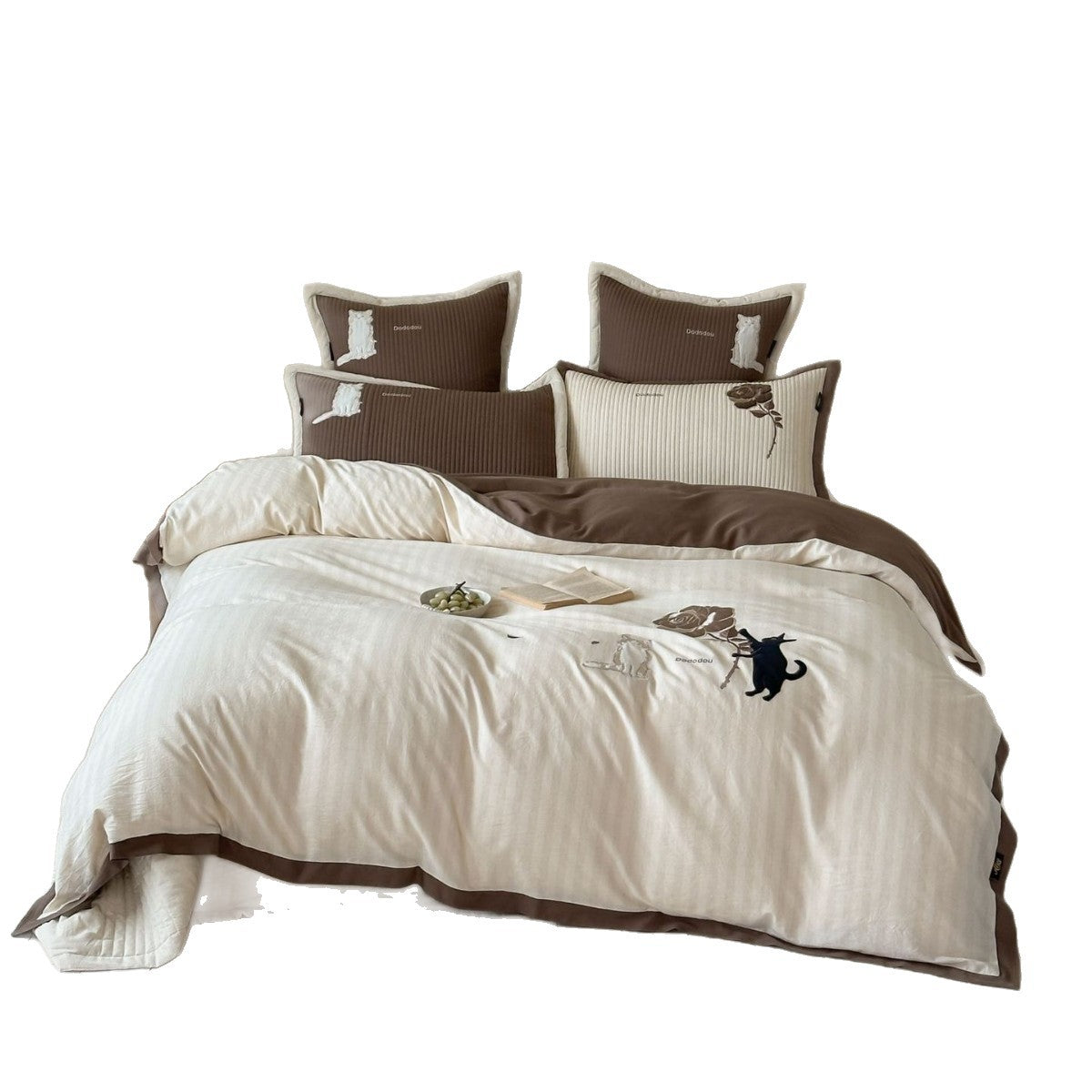 striped cotton bedding set with embroidered teddy bear appliqués and button closure