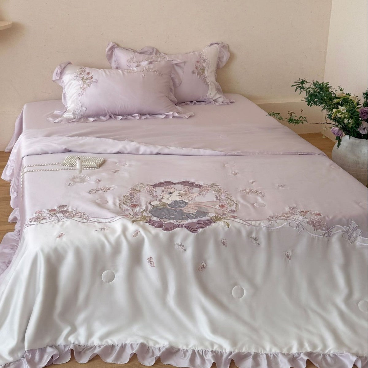 Romantic satin bedding complete set with embroidered bedspread and frill