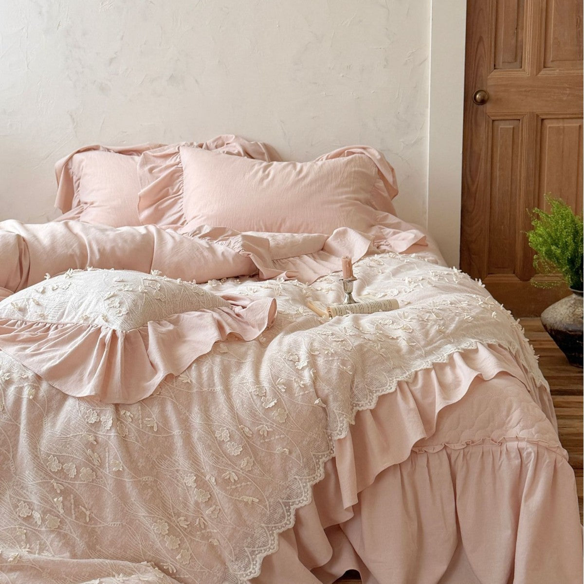 Bedding set with floral relief embroidery, gathered frill and bed skirt