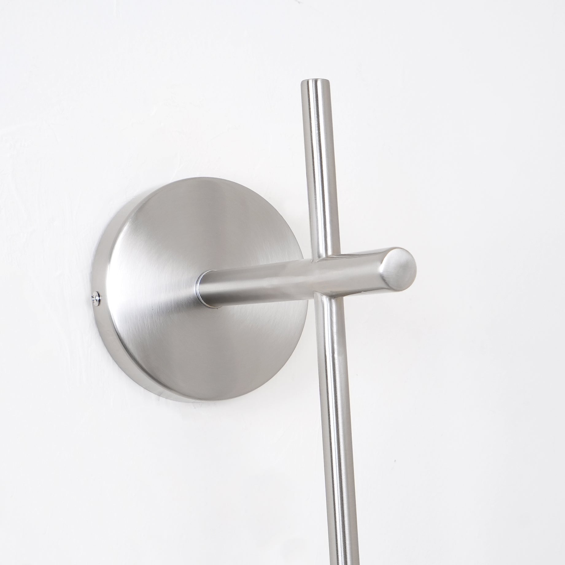 Modern Wall Light | Vertical Glass Globe