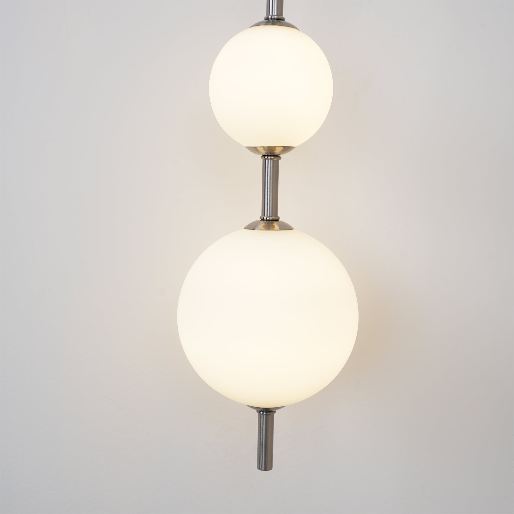 Modern Wall Light | Vertical Glass Globe